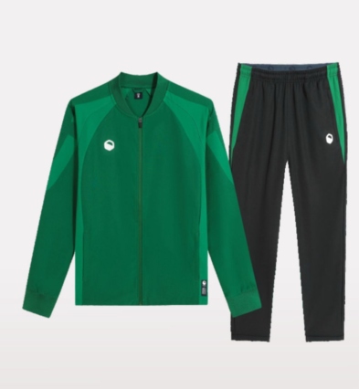 طقم تدريب لاعبين شتوي